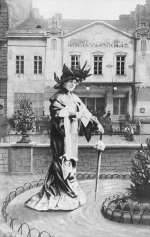 A Király Színház és legnépszerűbb művésznője, Fedák Sári. Az operettszínház 1903. november 6-án nyílt meg.