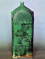 „Zöld butella” karcolt díszítéssel. Hódmezővásárhely 1883. Néprajzi Múzeum, Budapest