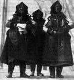 Ids asszonyok tli viselete (Tura, Pest m., 1930)