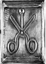 179. A jolsvai (Gömör és Kishont megye) szabócéh behívótáblája (Néprajzi Múzeum, Budapest, ltsz. 109.035)