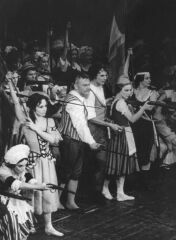 Vajnonen–Aszafjev: Prizs lngjai. Kn Zsuzsa, Zilahy Gyz, Rna Viktor, Orosz Adl, Lakatos Gabriella (Magyar llami Operahz balettegyttese, 1950)