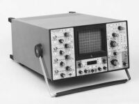 Egy korszer EMG gyrtmny oszcilloszkp az 1980-as vekbl (TR-4663 tpus)
