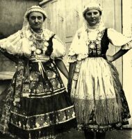 186. Young women in their best clothes